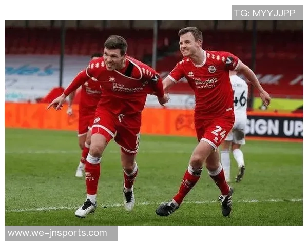 韦康比流浪者与特兰米尔比赛前瞻及战术分析探讨 韦康比流浪者与特兰米尔比赛前瞻及战术分析探讨